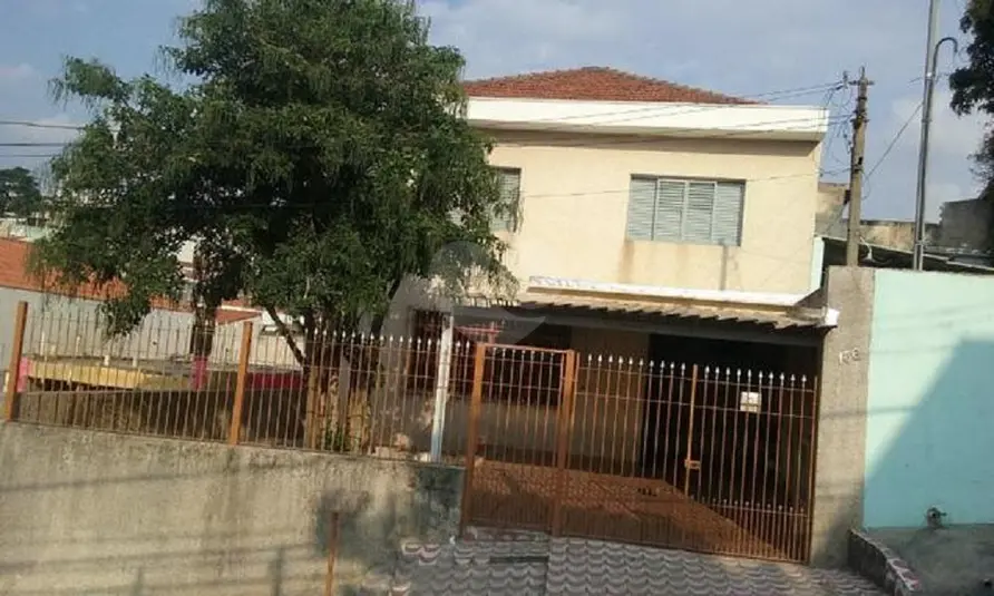 Sobrado com 4 quartos à venda em Santana – SP