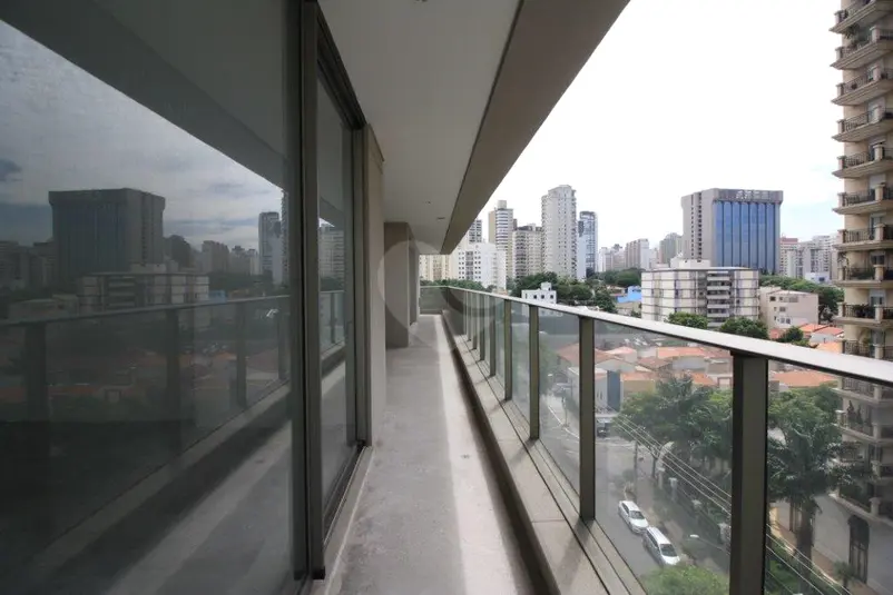 Apartamento com 4 quartos à venda em Ibirapuera – SP