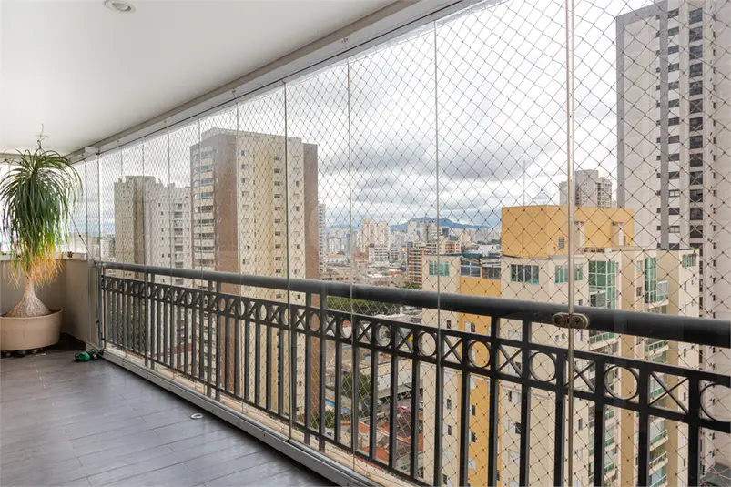 Apartamento com 4 quartos à venda em Vila Romana – SP
