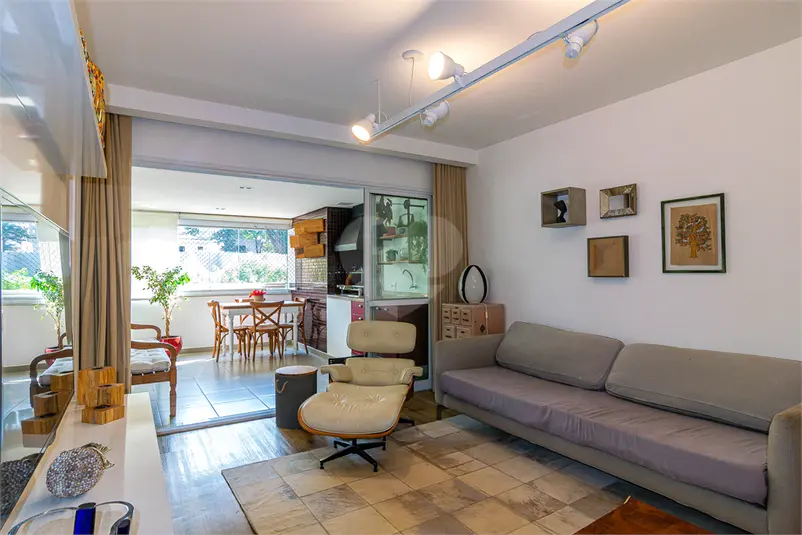 Apartamento com 3 quartos à venda em Aclimação – SP