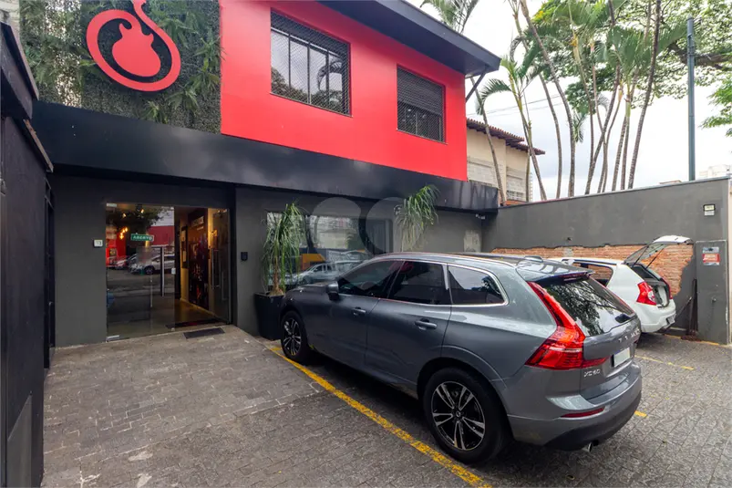 Sobrado com 3 quartos à venda em Itaim Bibi – SP