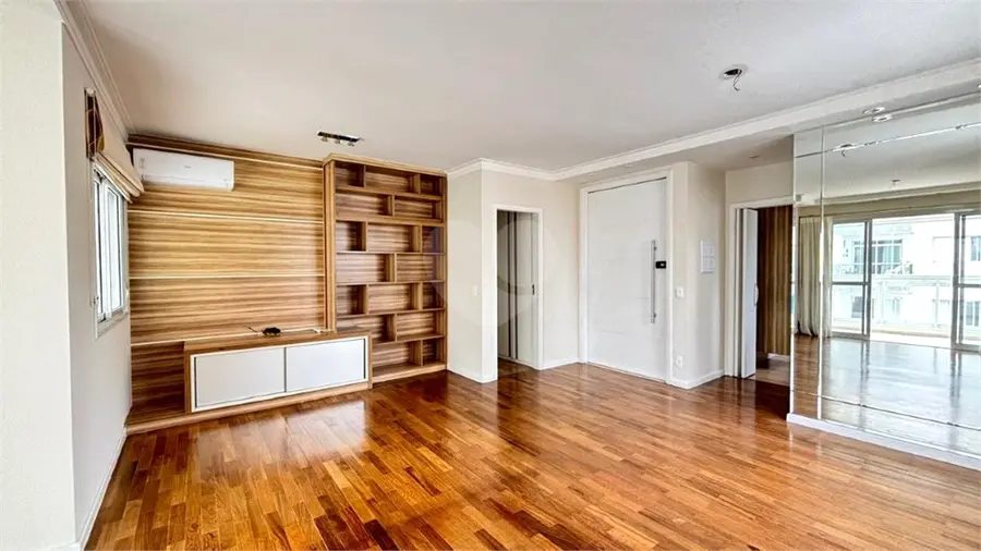 Apartamento com 3 quartos à venda em Moema – SP