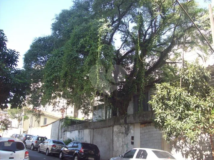Terreno à venda em Bela Vista – SP