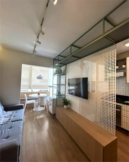 Apartamento com 1 quarto à venda ou para alugar em Aclimação – SP