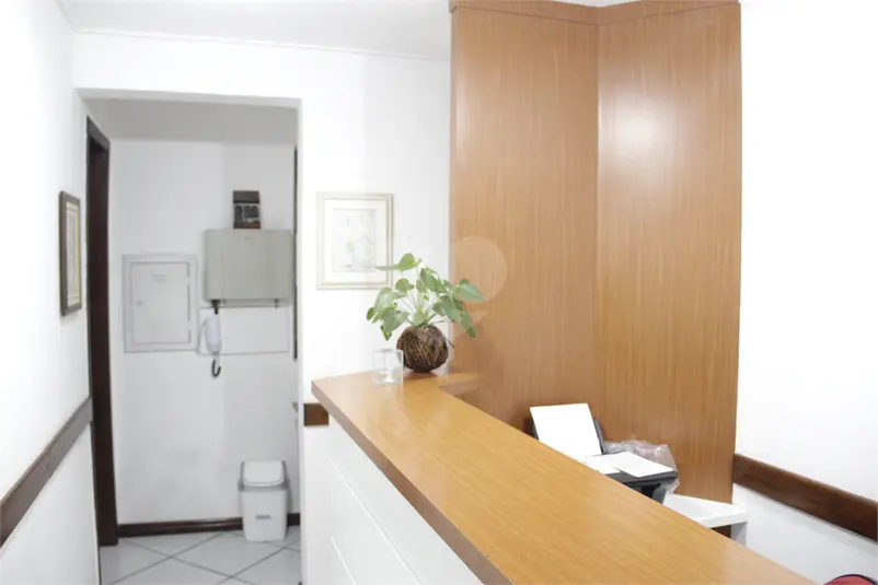 Salas com 1 quarto à venda ou para alugar em Perdizes – SP