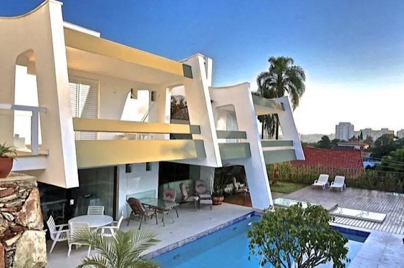 Casa com 4 quartos à venda em Alto de Pinheiros – SP