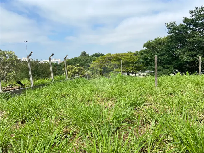 Terreno à venda em Alto de Pinheiros – SP