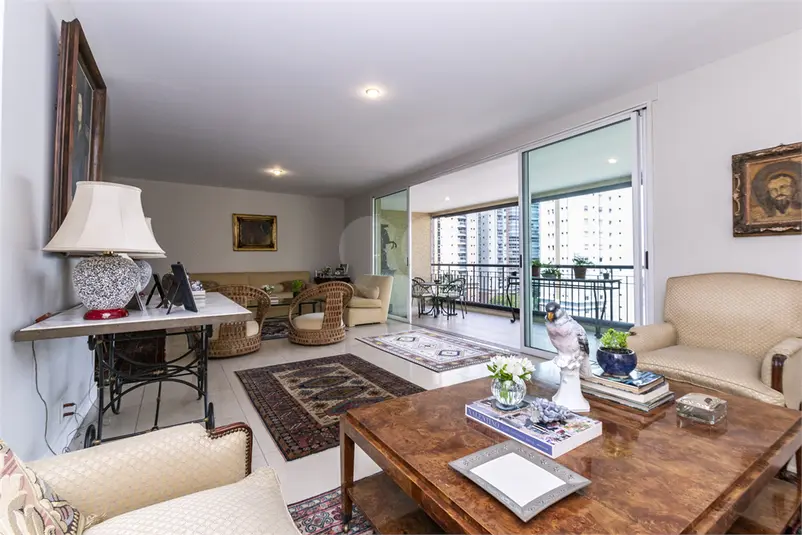 Apartamento com 4 quartos à venda em Brooklin Novo – SP