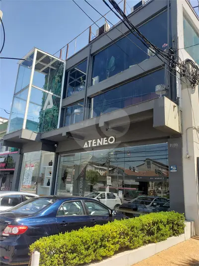Prédio inteiro à venda em Santana – SP