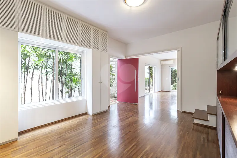 Sobrado com 3 quartos à venda em Pinheiros – SP