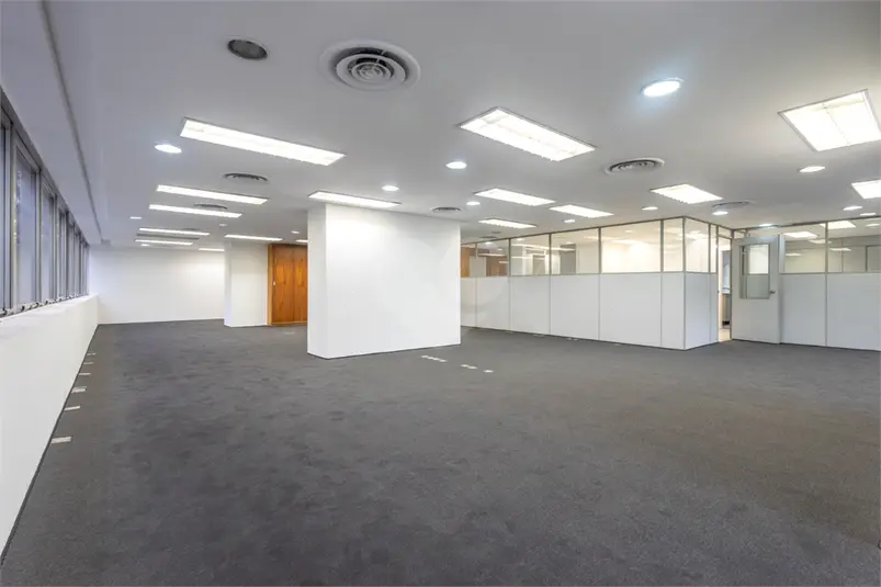 Lajes Corporativas à venda em Jardim Paulista – SP