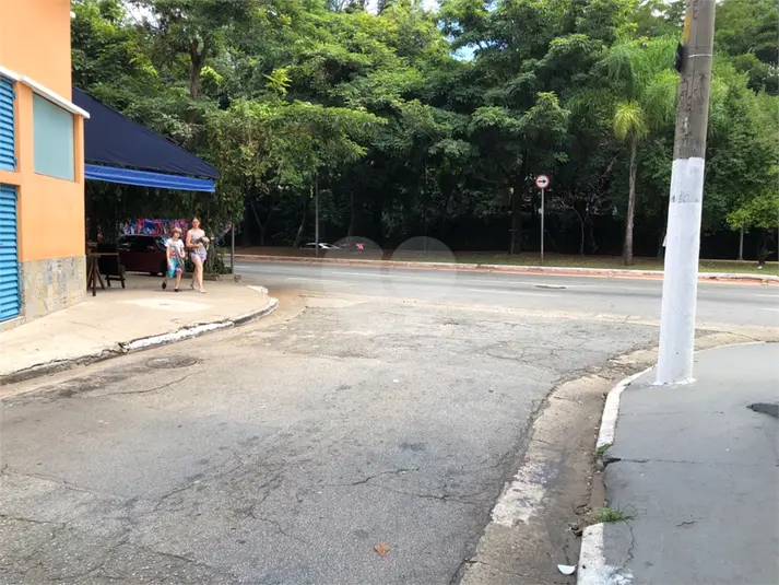 Galpão à venda em Santana – SP