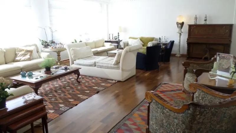 Apartamento com 4 quartos à venda em Bela Vista – SP