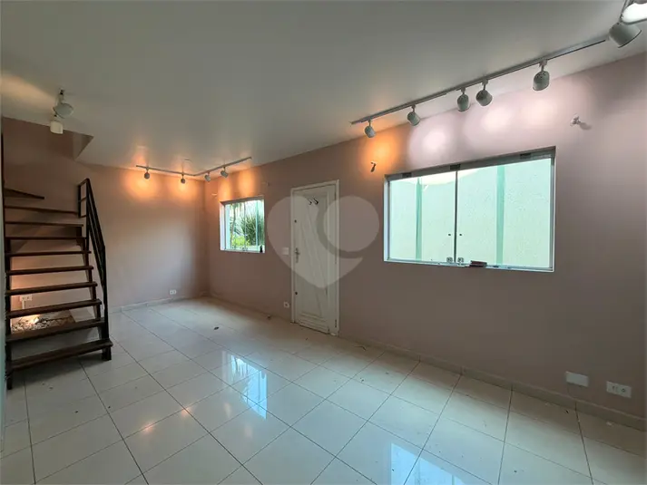 Condomínio com 2 quartos à venda em Vila Madalena – SP
