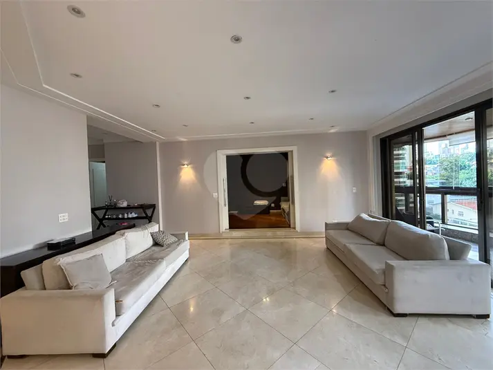 Apartamento com 3 quartos à venda ou para alugar em Santana – SP