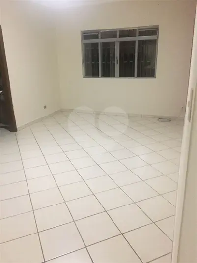 Casa com 2 quartos à venda ou para alugar em Vila Guilherme – SP