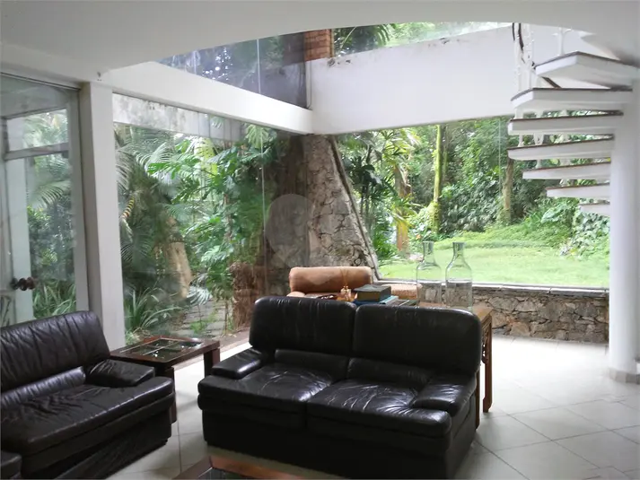 Casa com 1 quarto à venda em Tremembé – SP