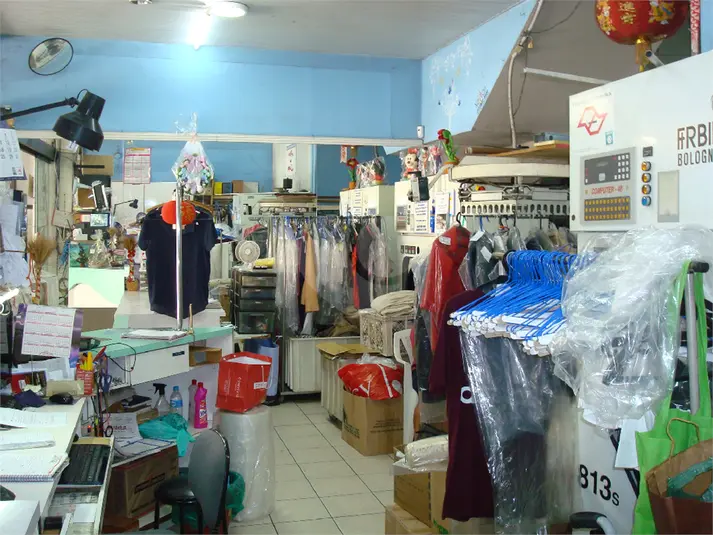 Salão Comercial à venda em Alto de Pinheiros – SP