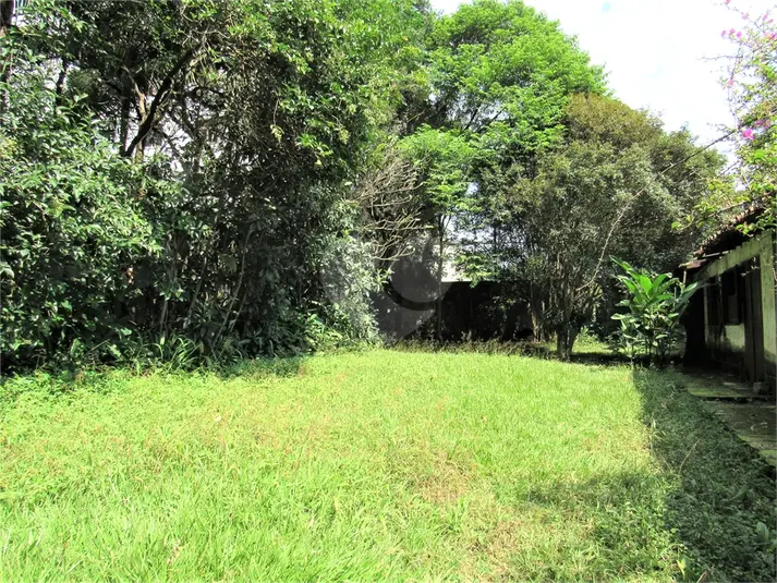 Terreno com 5 quartos à venda em Granja Julieta – SP