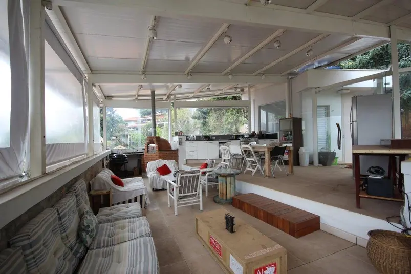 Casa com 5 quartos à venda em Pacaembú – SP