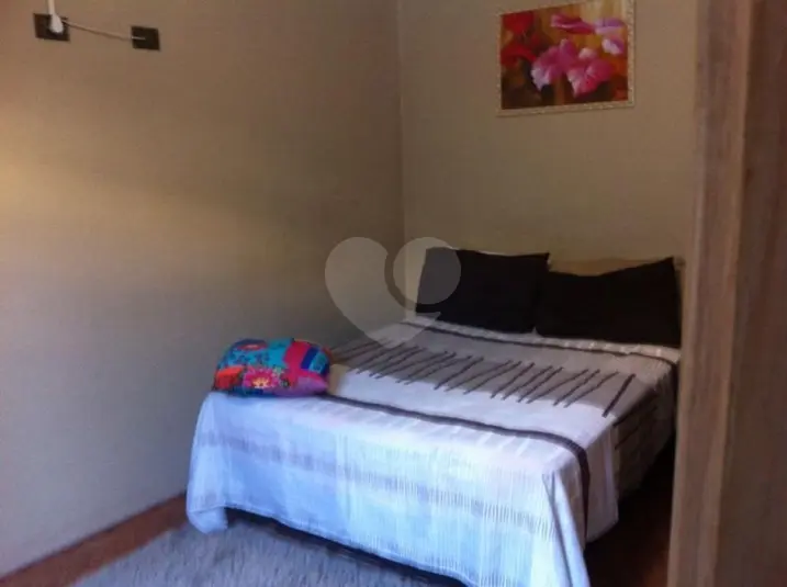 Casa com 4 quartos à venda em Horto – SP