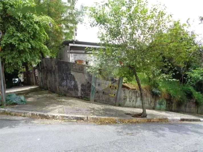Terreno à venda em Perdizes – SP