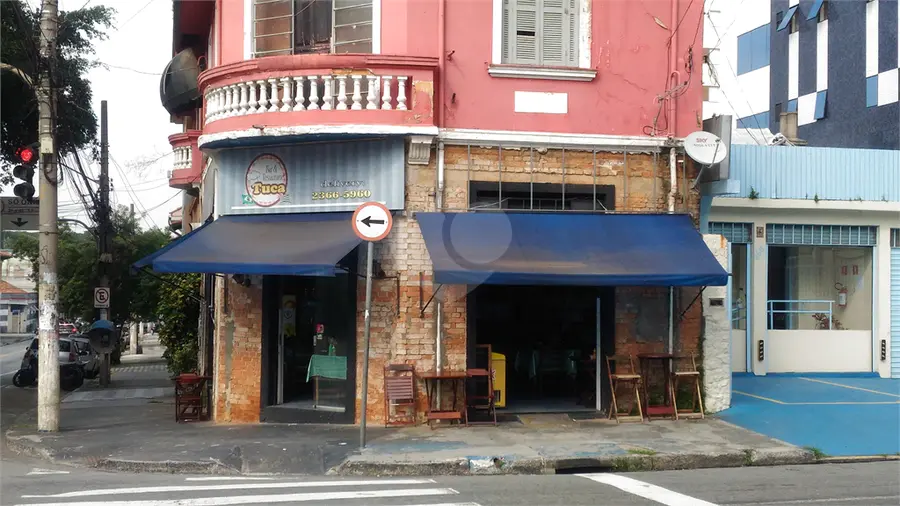 Prédio inteiro à venda em Santana – SP