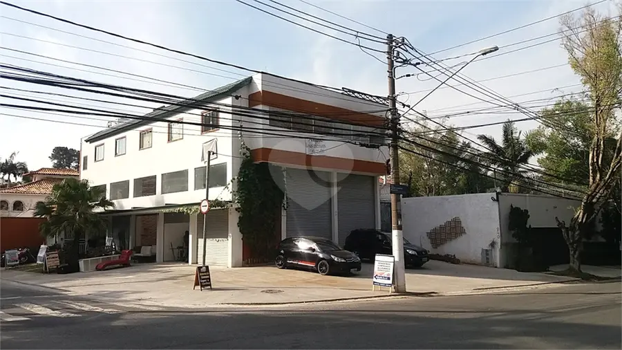 Prédio inteiro à venda em Morumbi – SP