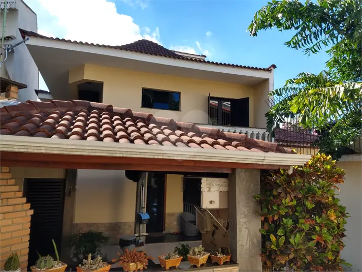 Sobrado com 4 quartos à venda em Tremembé – SP