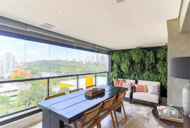 Apartamento com 3 quartos à venda em Granja Julieta – SP