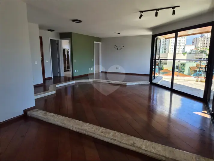 Apartamento com 4 quartos à venda ou para alugar em Santana – SP