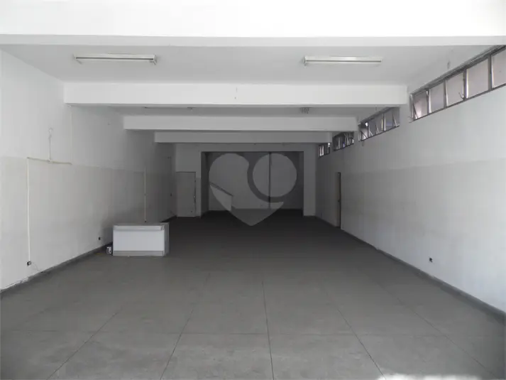 Prédio inteiro à venda em Centro – SP