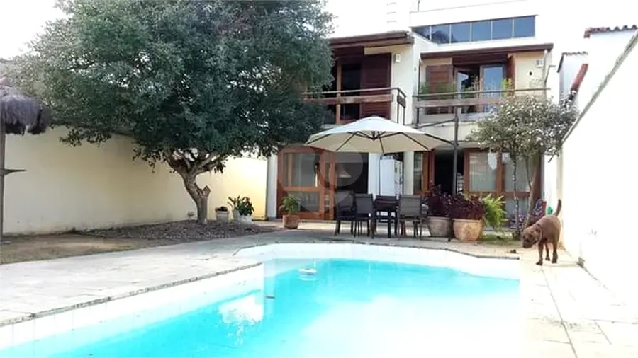 Sobrado com 4 quartos à venda em Saúde – SP