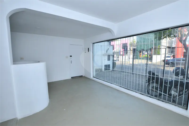 Sobrado com 3 quartos à venda em Moema – SP