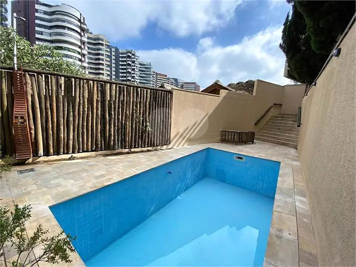 Condomínio com 4 quartos à venda em Panamby – SP