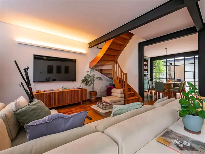 Casa de vila com 3 quartos à venda em Pinheiros – SP