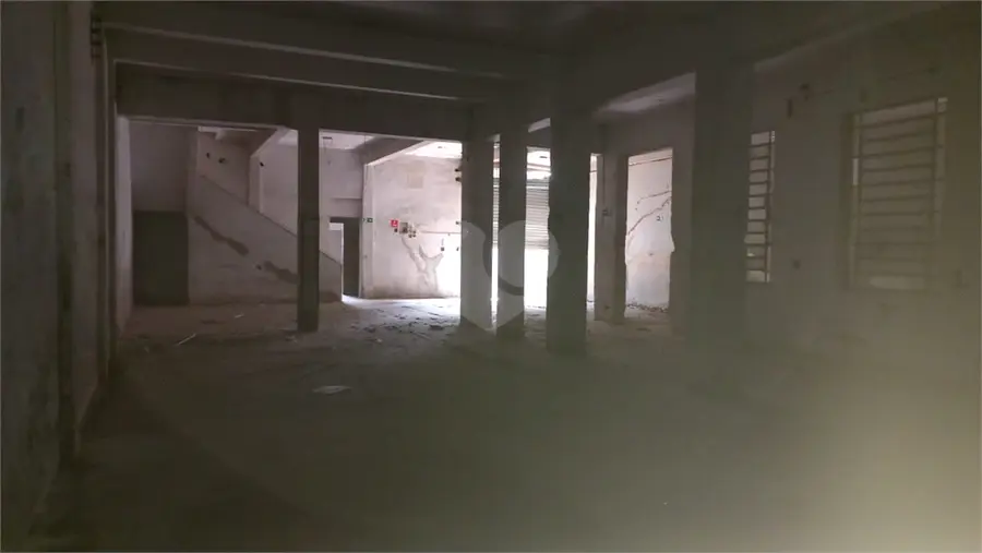Prédio inteiro à venda em Santana – SP