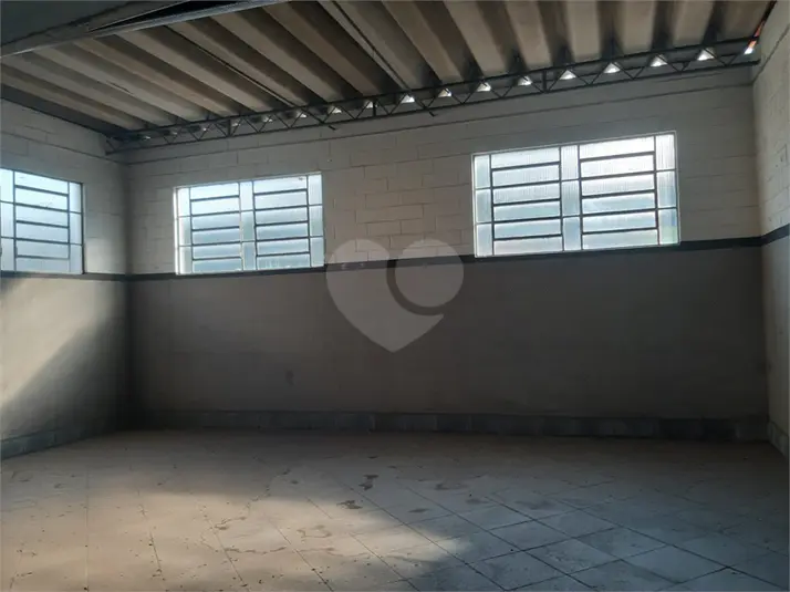 Prédio inteiro à venda em Vila Barreto – SP