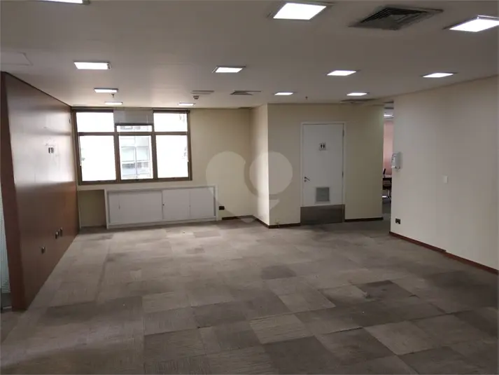 Salas à venda ou para alugar em Vila Olímpia – SP