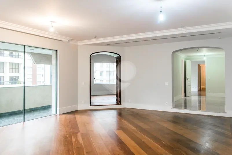 Apartamento com 4 quartos à venda em Jardim Paulista – SP