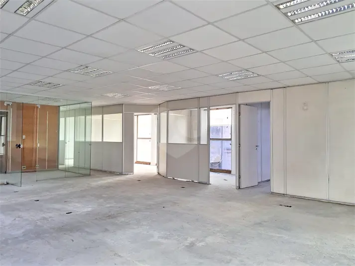 Lajes Corporativas à venda ou para alugar em Cerqueira Cesar – SP
