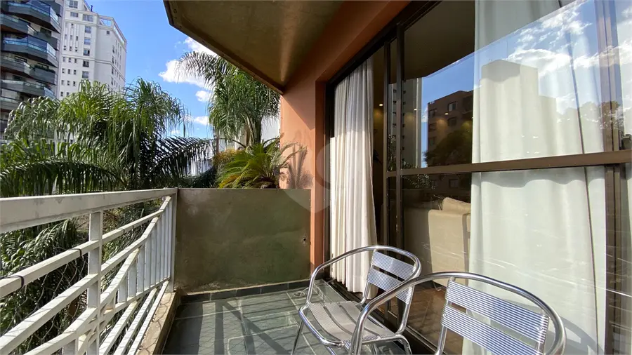 Apartamento com 4 quartos à venda em Moema – SP