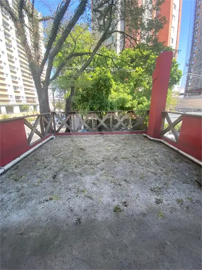 Casa à venda ou para alugar em Perdizes – SP