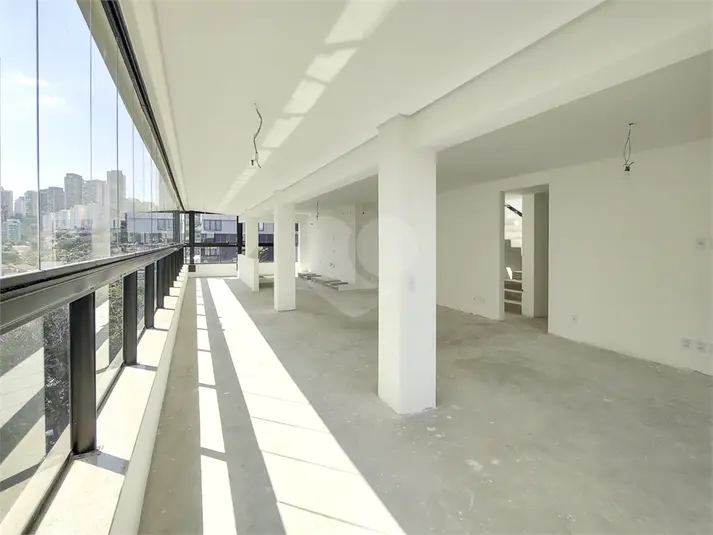 Apartamento com 3 quartos à venda em Vila Madalena – SP
