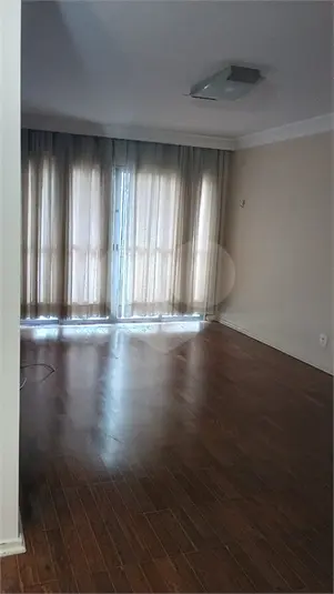 Apartamento com 3 quartos para alugar em Cerqueira Cesar – SP