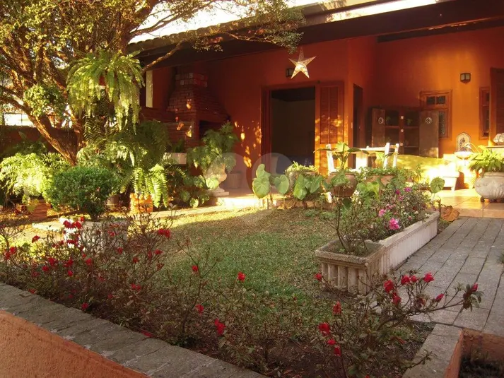 Casa com 5 quartos à venda em Saúde – SP