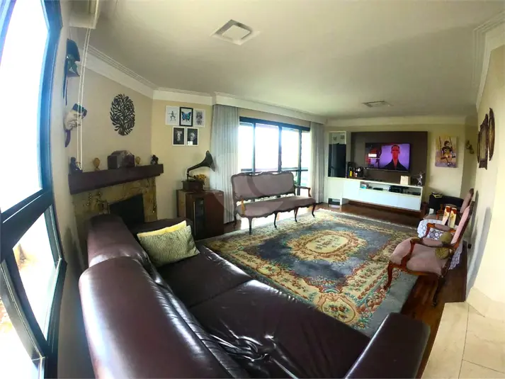 Apartamento com 4 quartos à venda em Moema – SP