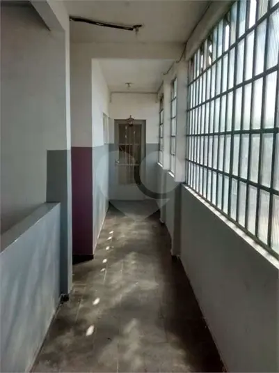 Prédio inteiro com 10 quartos à venda em Horto – SP