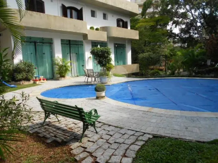 Sobrado com 5 quartos à venda em Morumbi – SP