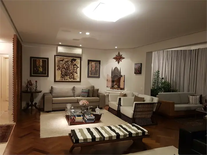 Apartamento com 4 quartos à venda em Panamby – SP